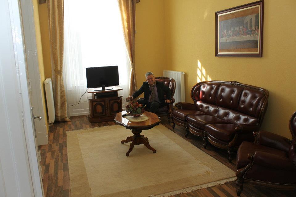 Bed and Breakfast Kakukk Panzio Nyírbátor Esterno foto