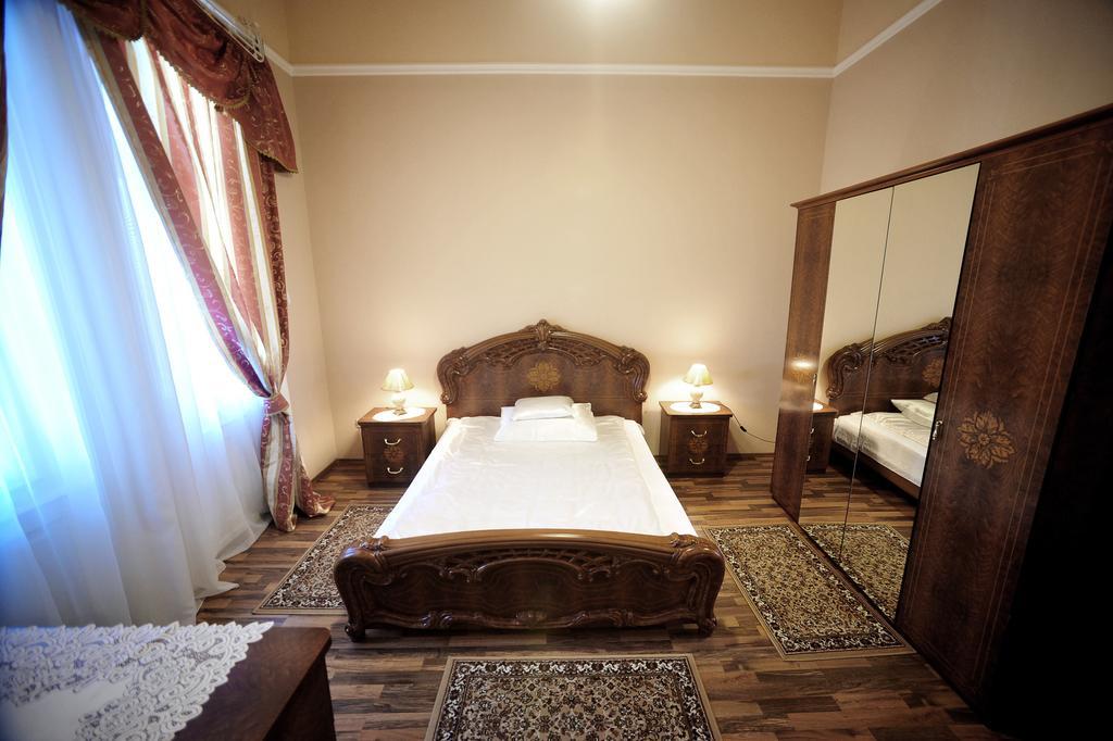 Bed and Breakfast Kakukk Panzio Nyírbátor Camera foto