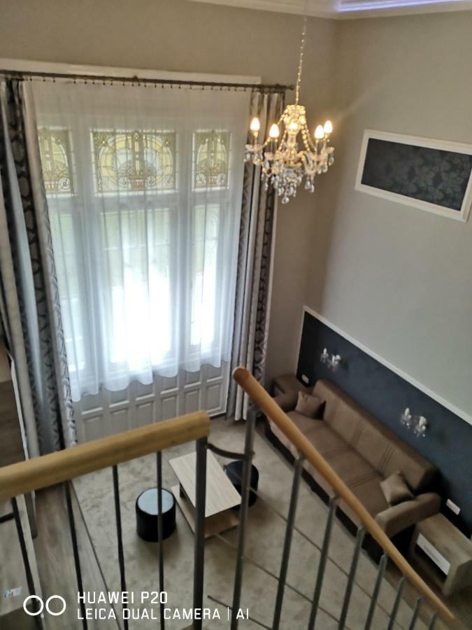 Bed and Breakfast Kakukk Panzio Nyírbátor Esterno foto