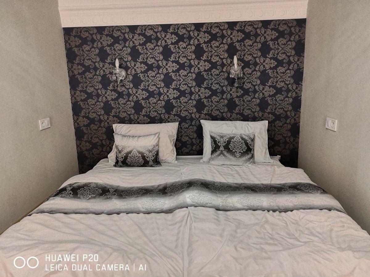 Bed and Breakfast Kakukk Panzio Nyírbátor Esterno foto